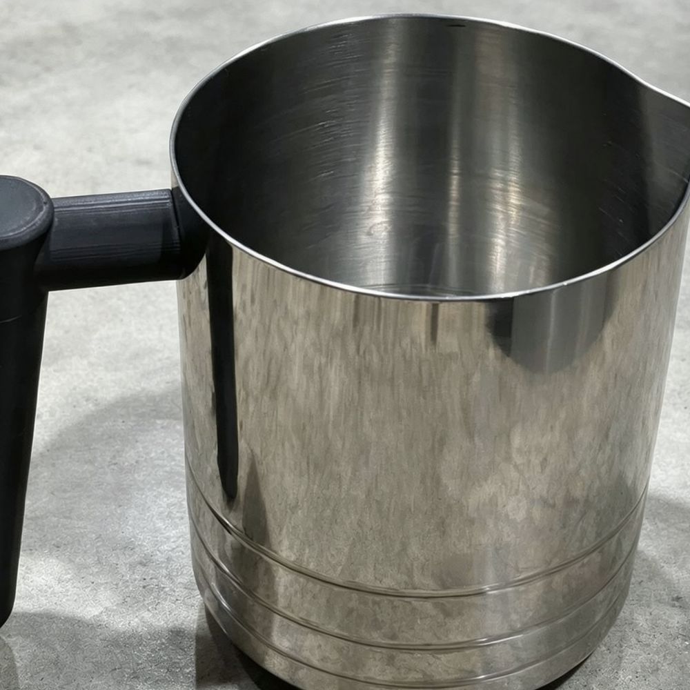 Kitchen Appliances Essentials - Ninja ES601、ES655、ES701 コーヒーメーカー用ミルクピッチャー交換用ハンドル。家庭用、レストラン用、キッチン用として、修理や日常的な使用に最適。